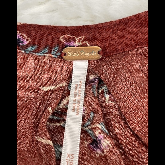 FREE PEOPLE - Picture 3 of 3